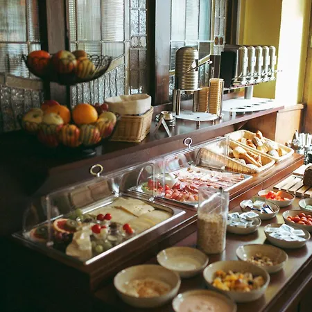 Stadthotel Kleiner Berg Szálloda Friedrichshafen