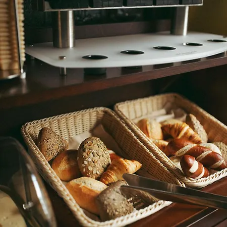 Szálloda Stadthotel Kleiner Berg