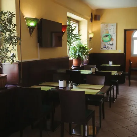 Stadthotel Kleiner Berg Szálloda 2*