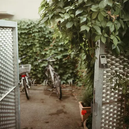 Stadthotel Kleiner Berg Szálloda 2*