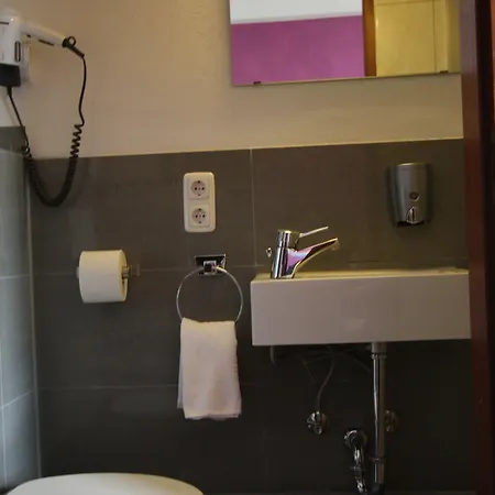 Hotell Stadthotel Kleiner Berg Friedrichshafen