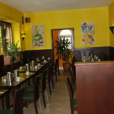 Szálloda Stadthotel Kleiner Berg