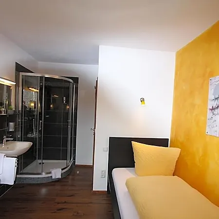 Stadthotel Kleiner Berg 2*