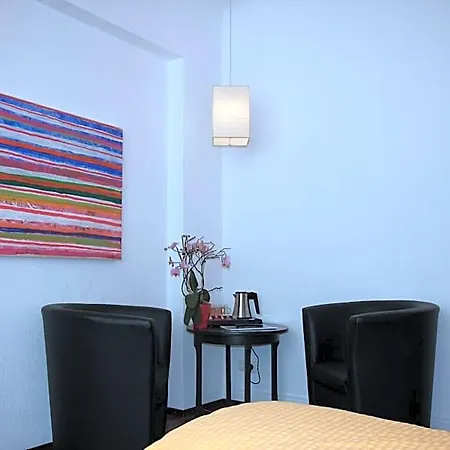 Hotell Stadthotel Kleiner Berg 2*