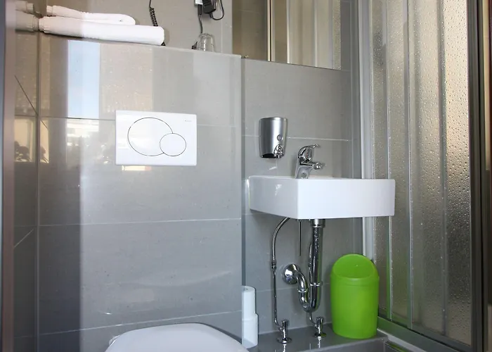 Stadthotel Kleiner Berg Hotel 2*